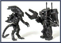 Ripley in Power Loader / Alien Queen from Alien - M.U.S.C.L.E. manufactured by Funko [Loose]
