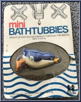 Penguin from Bathtubbies - Mini Wind-Ups manufactured by Tomy [Back]