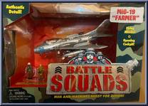 MiG-19 "Farmer" from Battle Squads - Vehicles manufactured by Galoob [Front]