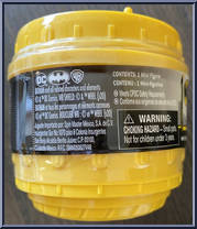 Penguin from Caped Crusader - Blind manufactured by Spinmaster [Back]