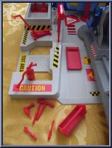 Crash Test Center from Crash Dummies - Playsets manufactured by Tyco [Loose]
