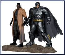 Batman (Knightmare) & Batman (Armor Suit) (Gold Label) Action Figure