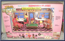 Furnished Playset (Deluxe) from Dixie's Diner - Basic Series manufactured by Tyco [Back]