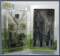 Ludwig from Dragon - New Generation manufactured by Dragon Models [Front]