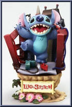 Stitch (Playing) from Formation Arts - Lilo & Stitch manufactured by Square Enix [Loose]