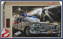 Ecto-1 from Ghostbusters - Plasma Series manufactured by Hasbro [Front]