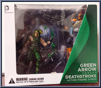 Green Arrow vs Deathstroke from Injustice: Gods Among Us - Basic Series manufactured by DC Collectibles [Front]