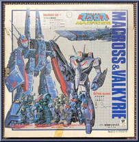 Macross & Valkyrie (Deluxe) from Macross - Basic Series manufactured by Takatoku Toys [Back]