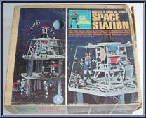 Space Station from Major Matt Mason - Super Packs - Boxed manufactured by Mattel [Front]