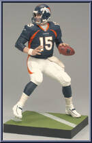 Tim Tebow from McFarlane's Sports Picks - NFL - Series 23 manufactured by McFarlane [Loose]