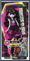 Draculaura from Monster High - First Day of School manufactured by Mattel [Front]