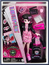 Draculaura from Monster High - Fear Book manufactured by Mattel [Front]