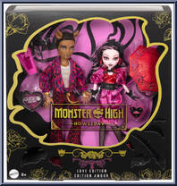 Draculaura and Clawd Wolf (Howliday Love) from Monster High - Howliday manufactured by Mattel [Front]
