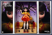 Squid Game Young-hee from Monster High - Skullector manufactured by Mattel [Front]