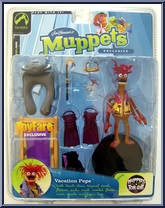 Pepe (Vacation) from Muppet Show - Exclusives manufactured by Palisades [Front]