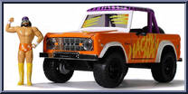 Macho Man Randy Savage & 1973 Ford Bronco from Nano Hollywood Rides - WWE manufactured by Jada Toys [Loose]