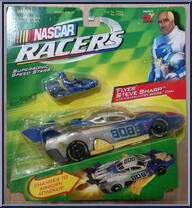 Flyer Steve Sharp Action Figure