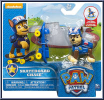 Skateboard Chase from Paw Patrol - Skateboard Pups manufactured by Spinmaster [Front]