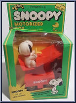 Snoopy (Desk) from Peanuts - Motorized manufactured by Aviva [Front]