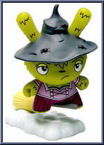 Which Witch is Which (Green) (1/96) Action Figure