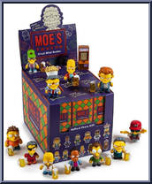 Uncle Moe from Simpsons - Moe's Tavern Minis manufactured by Kidrobot [Series]