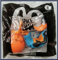 Daffy Duck from Space Jam - A New Legacy manufactured by McDonald's [Front]