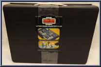 Action Figure Collector's Case (Yoda on Right) from Star Wars - Empire Strikes Back - Accessories manufactured by Kenner [Loose]