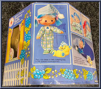 Blueberry Muffin (with Cheescake) from Strawberry Shortcake - Sweet Sleepers manufactured by Kenner [Back]