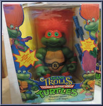 Raph from Teenage Mutant Ninja Turtles - Giant Trolls manufactured by Playmates [Front]