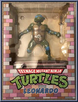 Leonardo from Teenage Mutant Ninja Turtles - 1:8 Scale Statues manufactured by PCS Collectibles [Front]