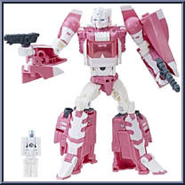 Arcee / Ultra Magnus from Transformers - Titans Return - Exclusives manufactured by Hasbro [Loose]
