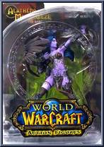 Alathena Moonbreeze (Night Elf Hunter) from World of Warcraft (DC Unlimited) - Series 5 manufactured by DC Direct [Front]