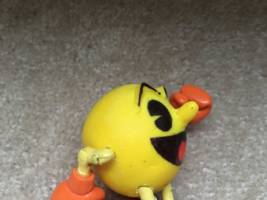 Pac-Man action figure (Pac-Man) Custom Action Figure [Side]