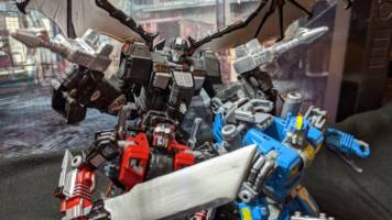 Autobot Blunderbuss DragonRider Custom Transformers OC (Transformers) Custom Action Figure [Blunderbuss, WarForge and Vanguard: D&D enthusiasts]