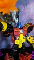 Pyro - Transformers Wrecker Custom (Transformers) Custom Action Figure