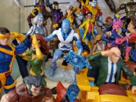 Iceman Upgrade (Marvel Legends) Custom Action Figure [In display with the other xmen.]