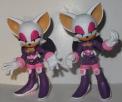 Sonic Heroes Rouge (Sonic) Custom Action Figure
