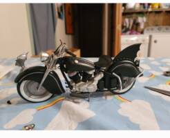Retro Batcycle (Batman) Custom Vehicle