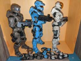 Halo Infinite Blue Team (Halo) Custom Action Figure [Right side view]