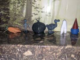 Cryptids (Fantasy) Custom Miniature / Figurine [Back view]