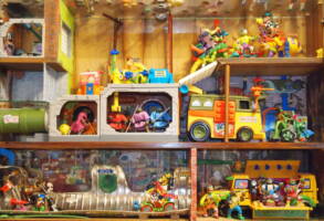 City Sewer and Above (Complete Scene) (Teenage Mutant Ninja Turtles) Custom Diorama / Playset [...quite full...]
