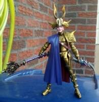 Au Armored El Dorado Evil-Lyn (not canon original idea) (Masters of the Universe) Custom Action Figure