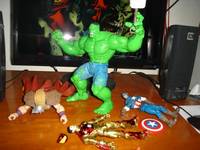 Ultimate Hulk (Avengers) Custom Action Figure