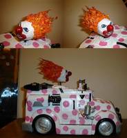 SWEET TOOTH   Ice Cream Truck (Twisted Metal) Custom Action Figure