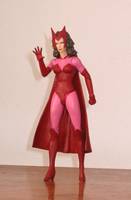 Scarlet Witch-Bruja Escarlata (Avengers) Custom Action Figure