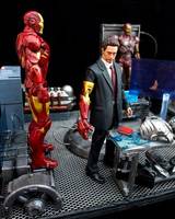 Tony Stark Workshop (Iron Man) Custom Diorama / Playset