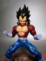 S.H.F Vegeta SSJ 4 (S.H. Figuarts) Custom Action Figure