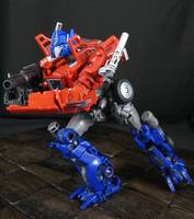 Evasion Mode Optimus Prime (Transformers - Movie) Custom Action Figure