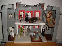 Monster Mansion (Monsters) Custom Diorama / Playset