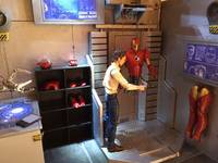 Tony Stark and His Workshop (Iron Man) Custom Diorama / Playset